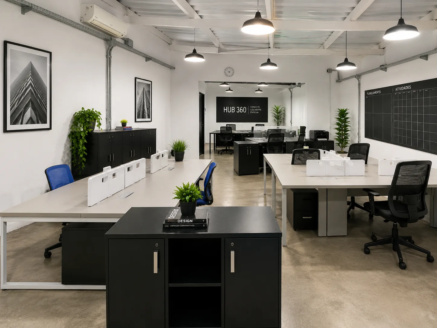 Coworking HUB 360 com estações de trabalho